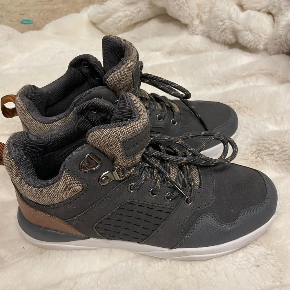 Boys Kids Perry Ellis Gray and Brown High-Top Sneakers Casual Size 6